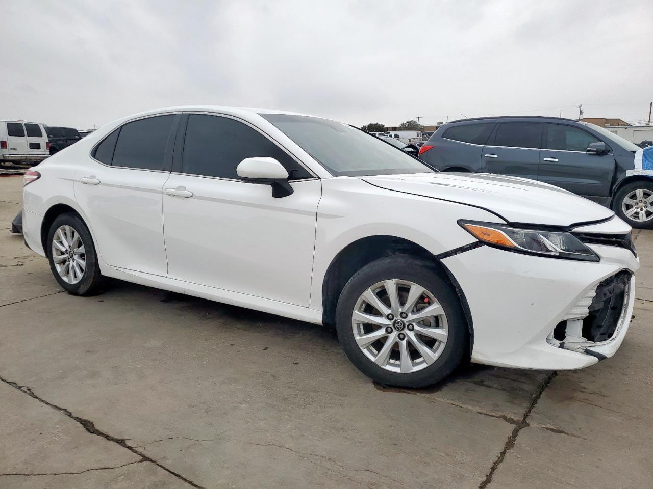 2020 Toyota Camry - Image 4