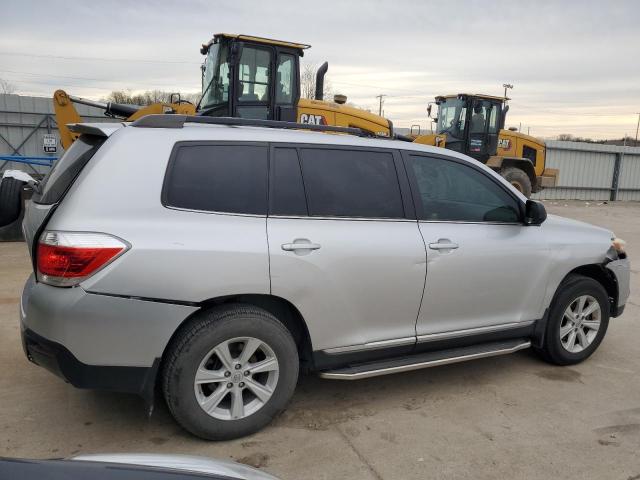  TOYOTA HIGHLANDER 2013 Srebrny