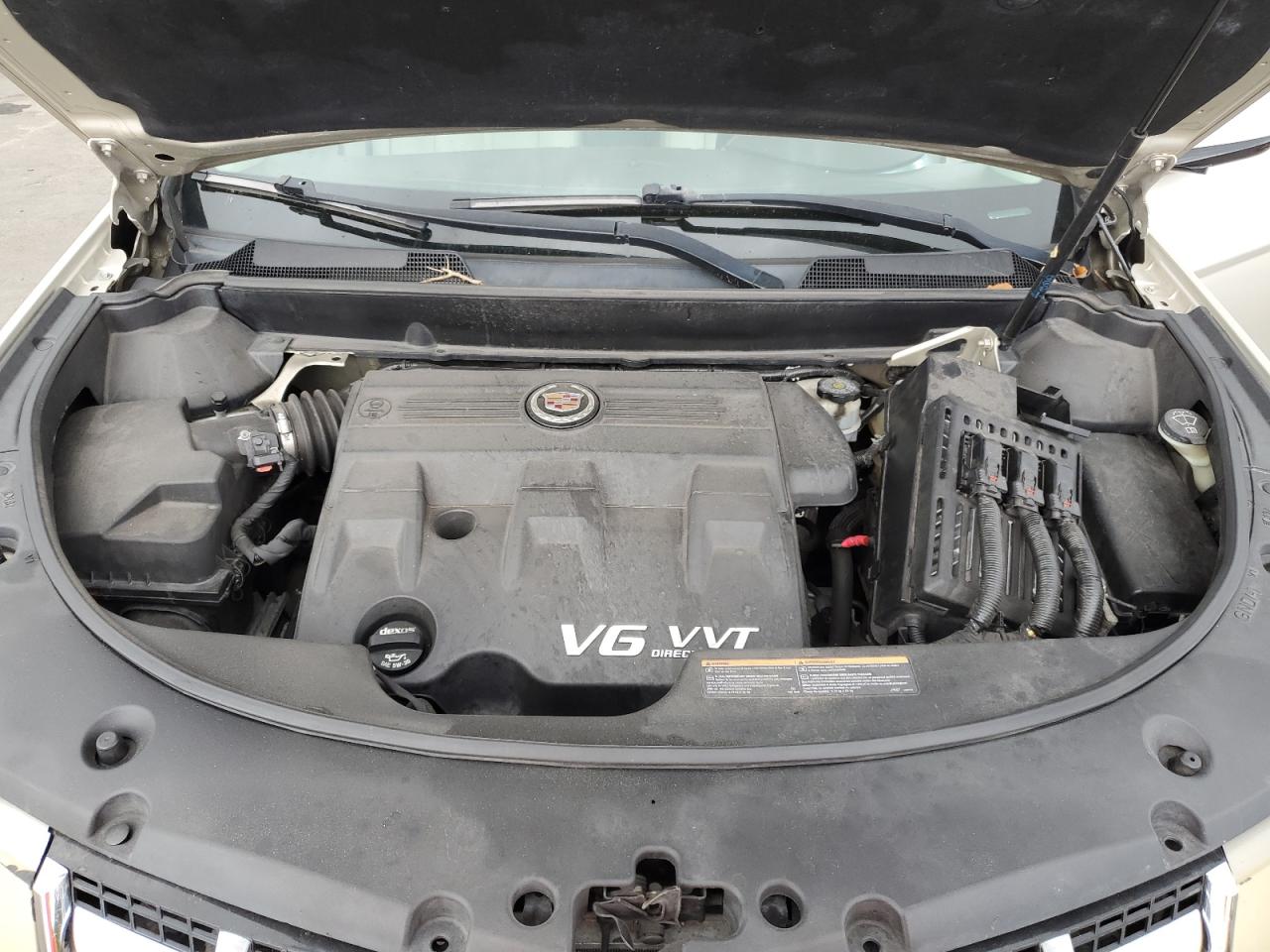 2016 Cadillac SRX - Image 12