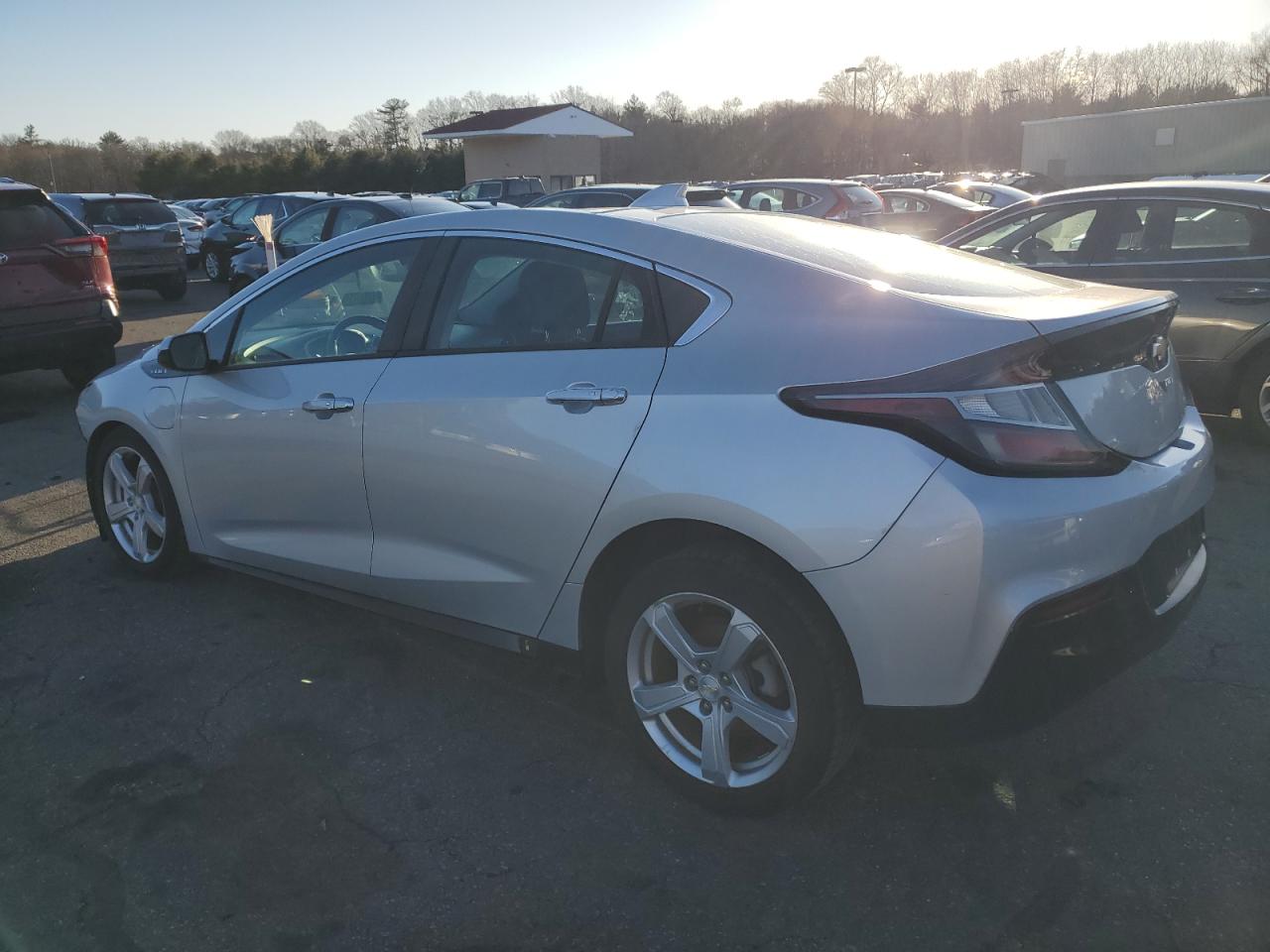 2016 Chevrolet Volt - Image 2