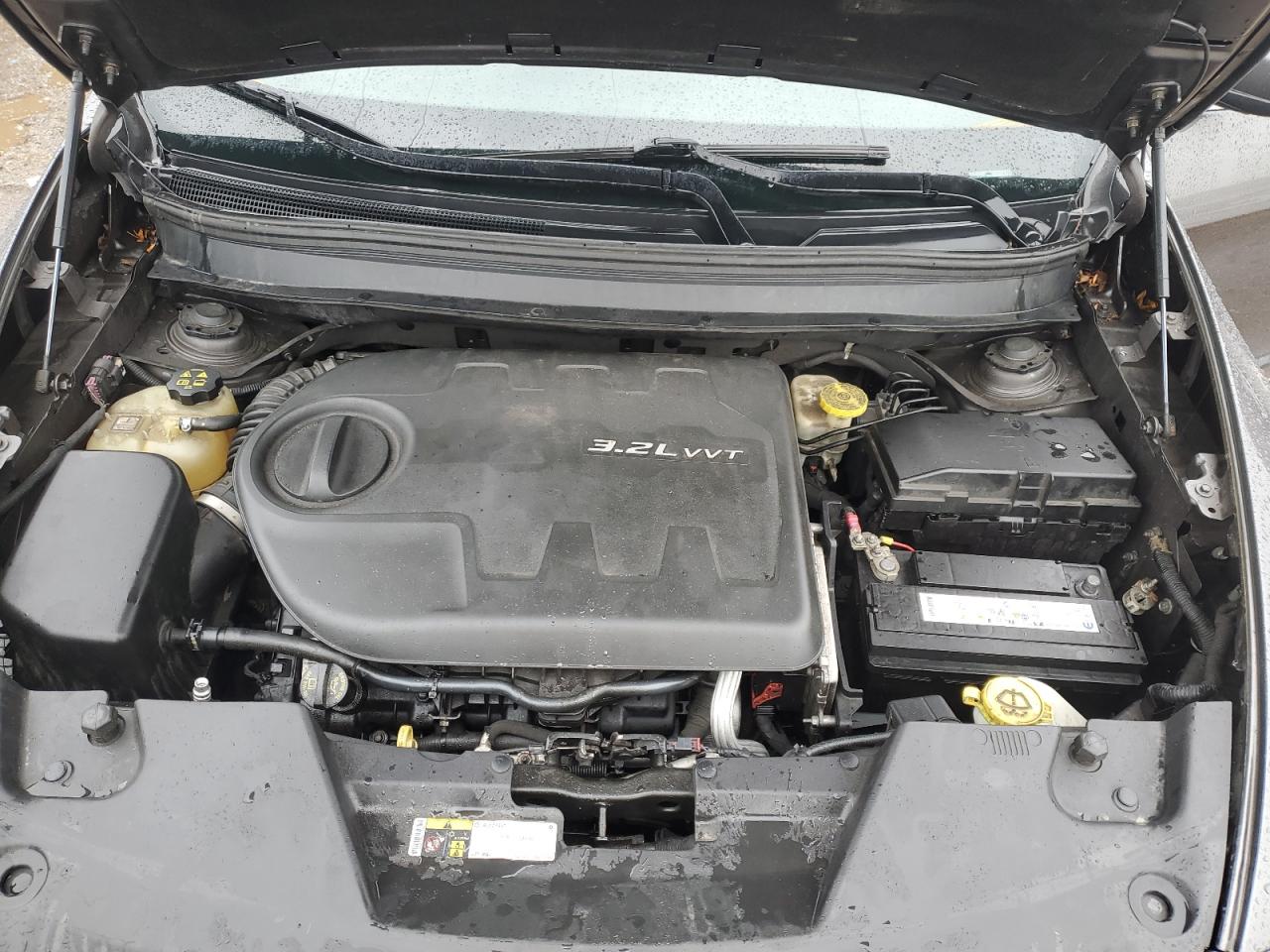 2014 Jeep Grand Cherokee - Image 13