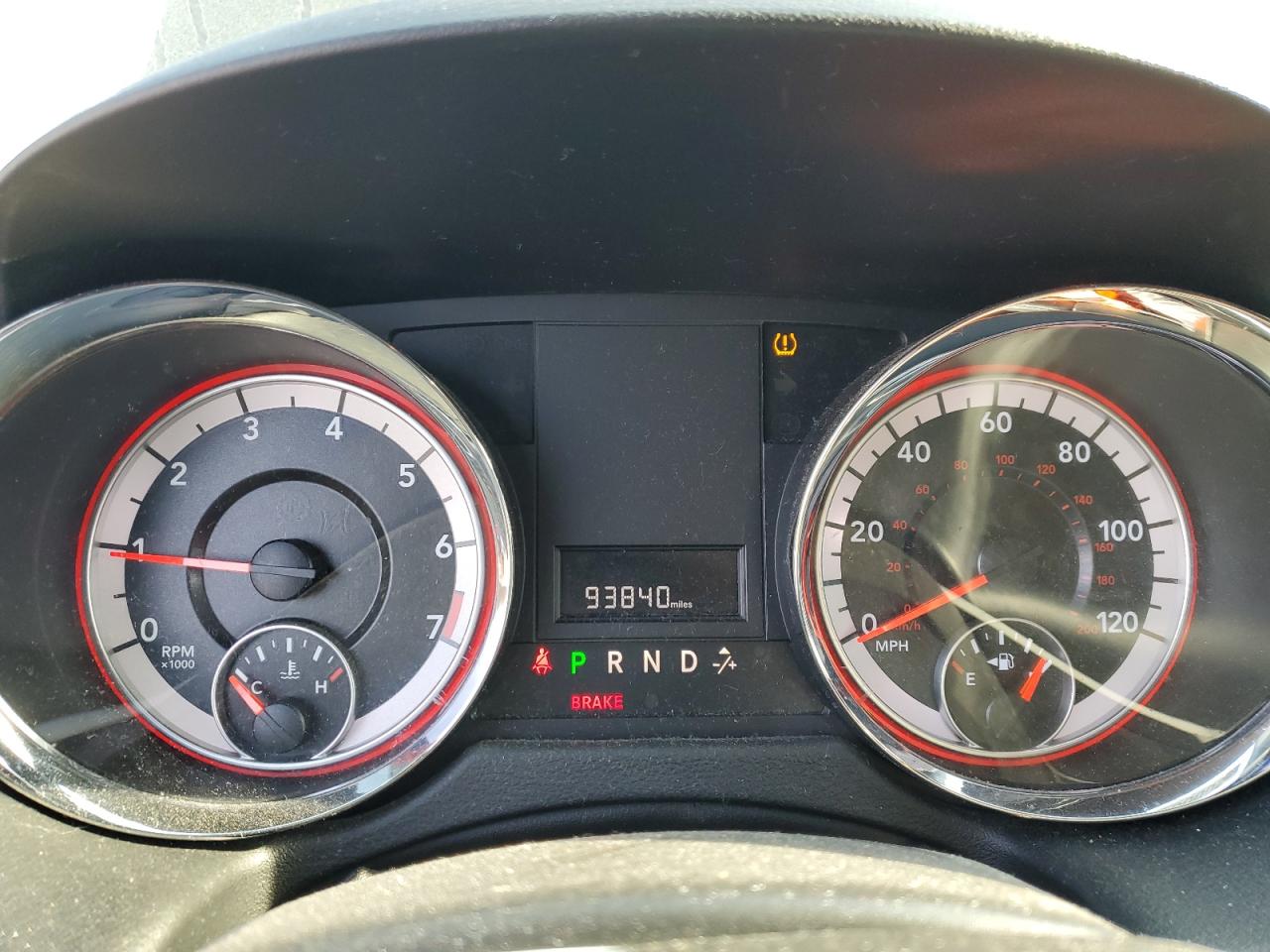 2019 Dodge Caravan - Image 9