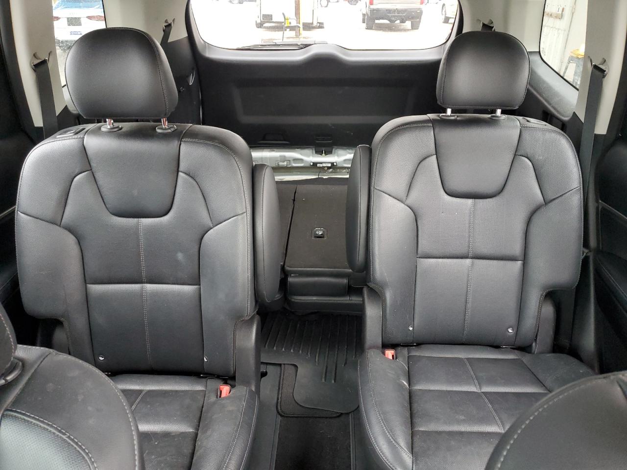 2020 Kia Telluride - Image 10