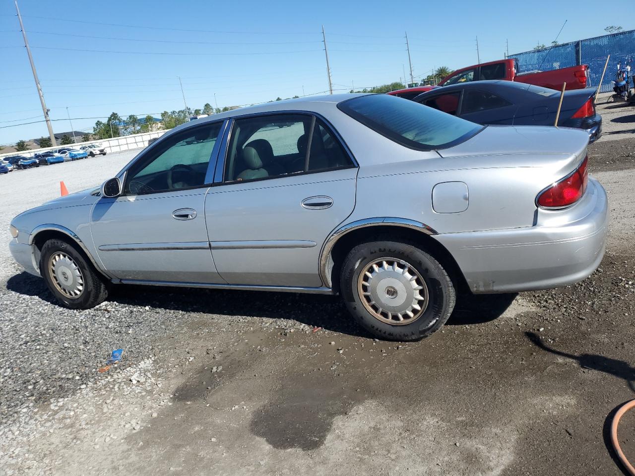 2005 Buick Century - Image 2