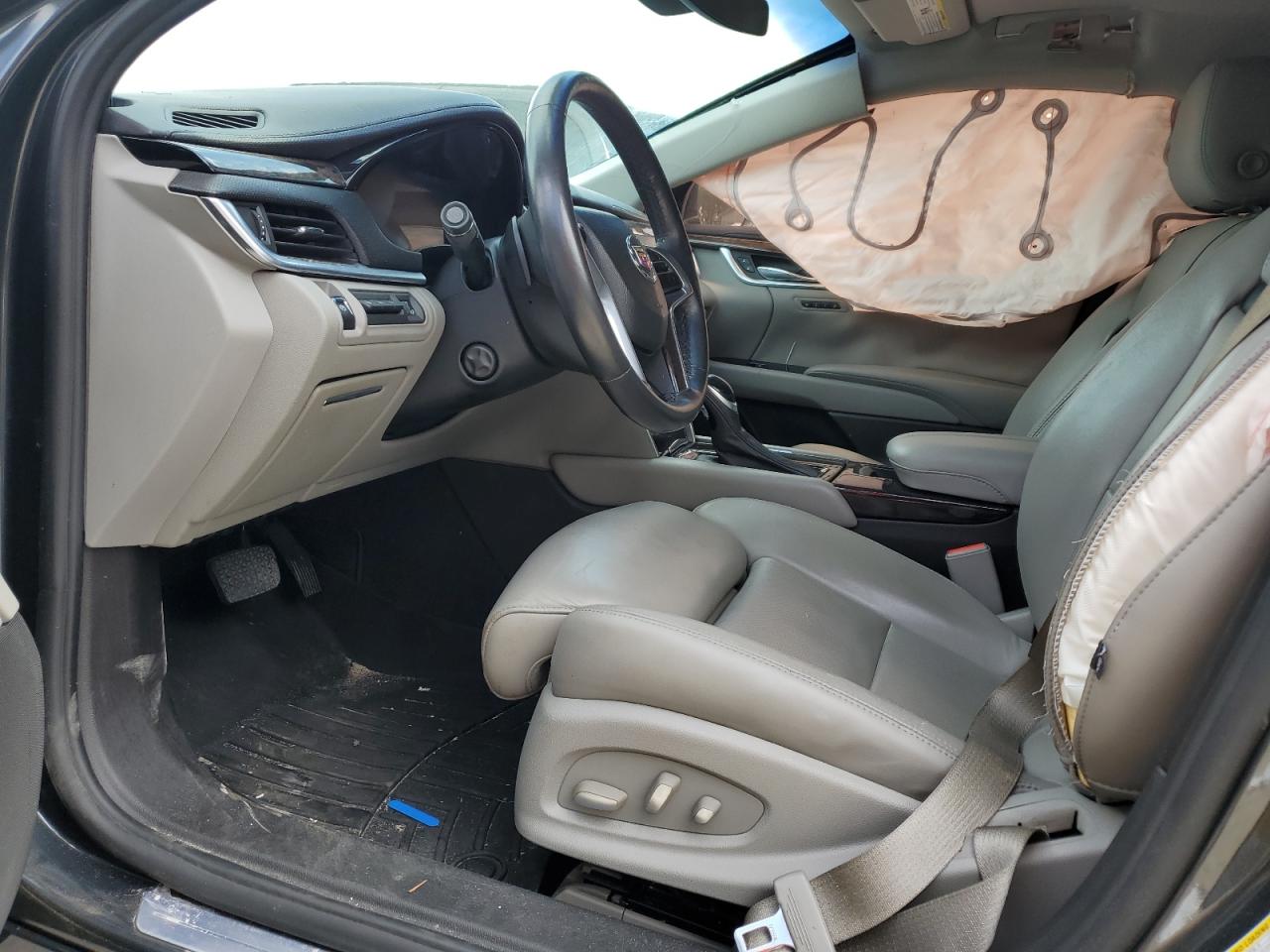 2015 Cadillac XTS - Image 7