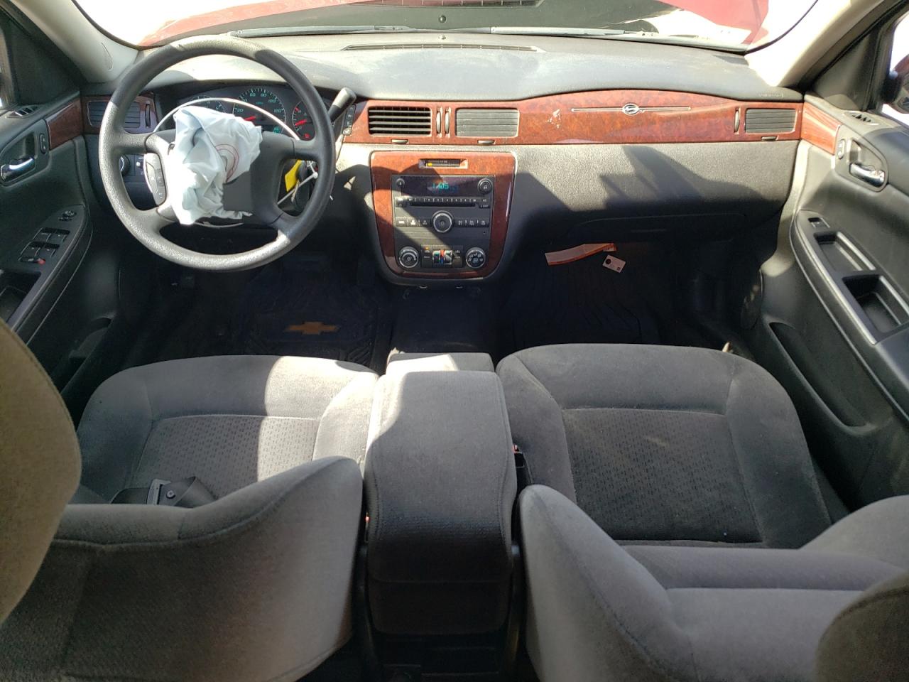 2009 Chevrolet Impala - Image 8