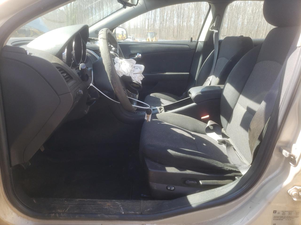 2010 Chevrolet Malibu - Image 7