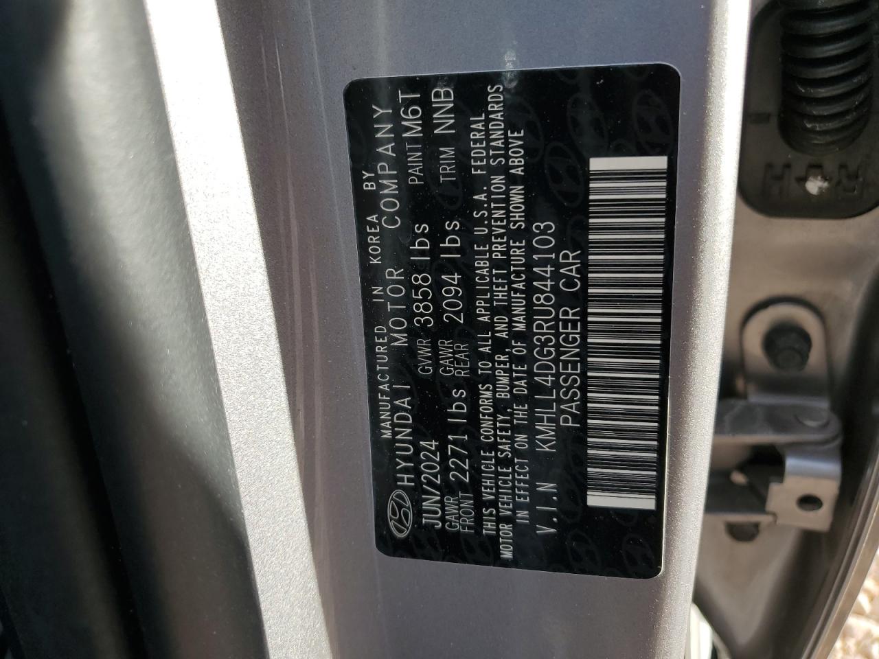 2024 Hyundai Elantra - Image 12