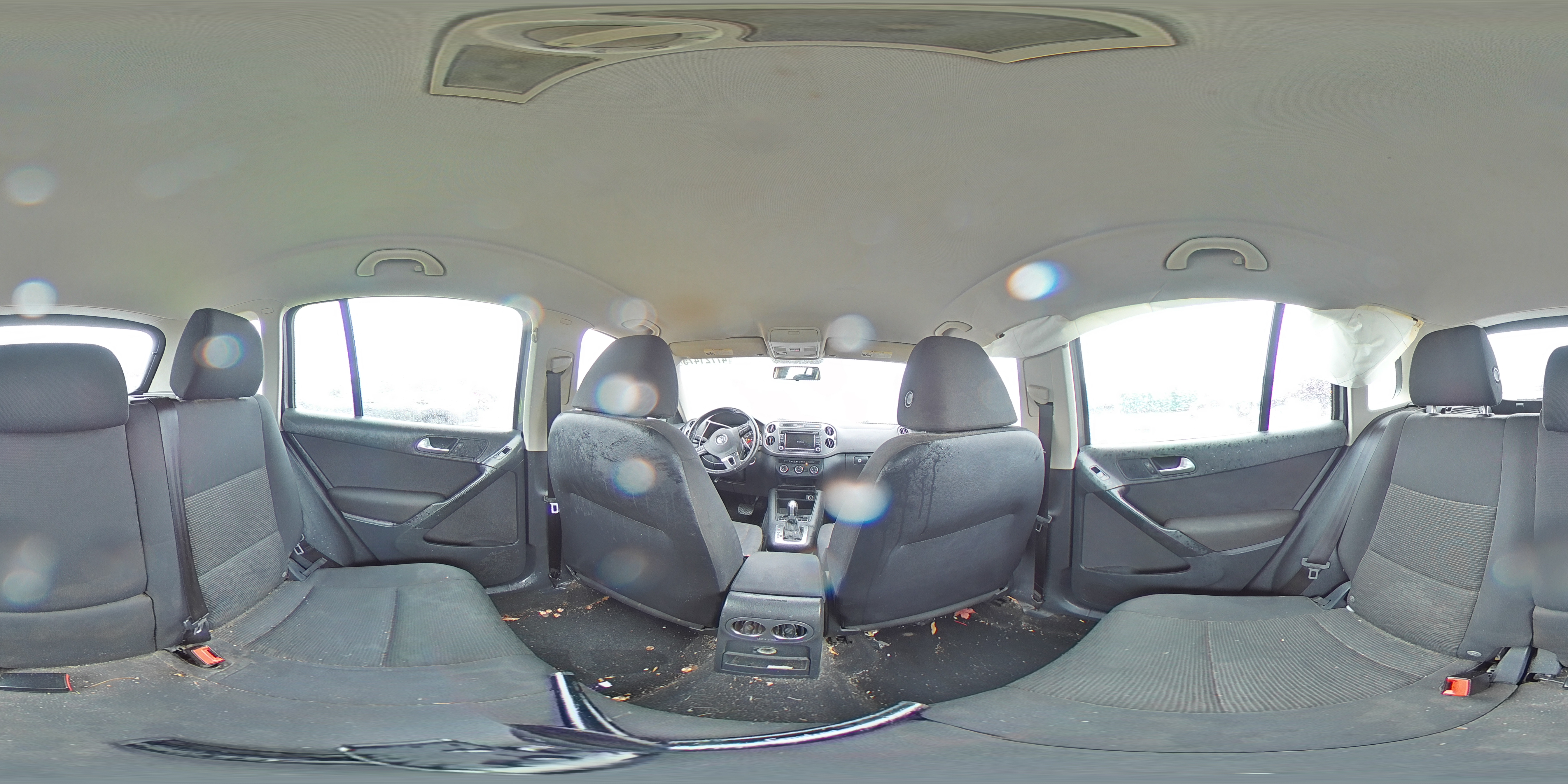 2015 Volkswagen Tiguan - Image 14