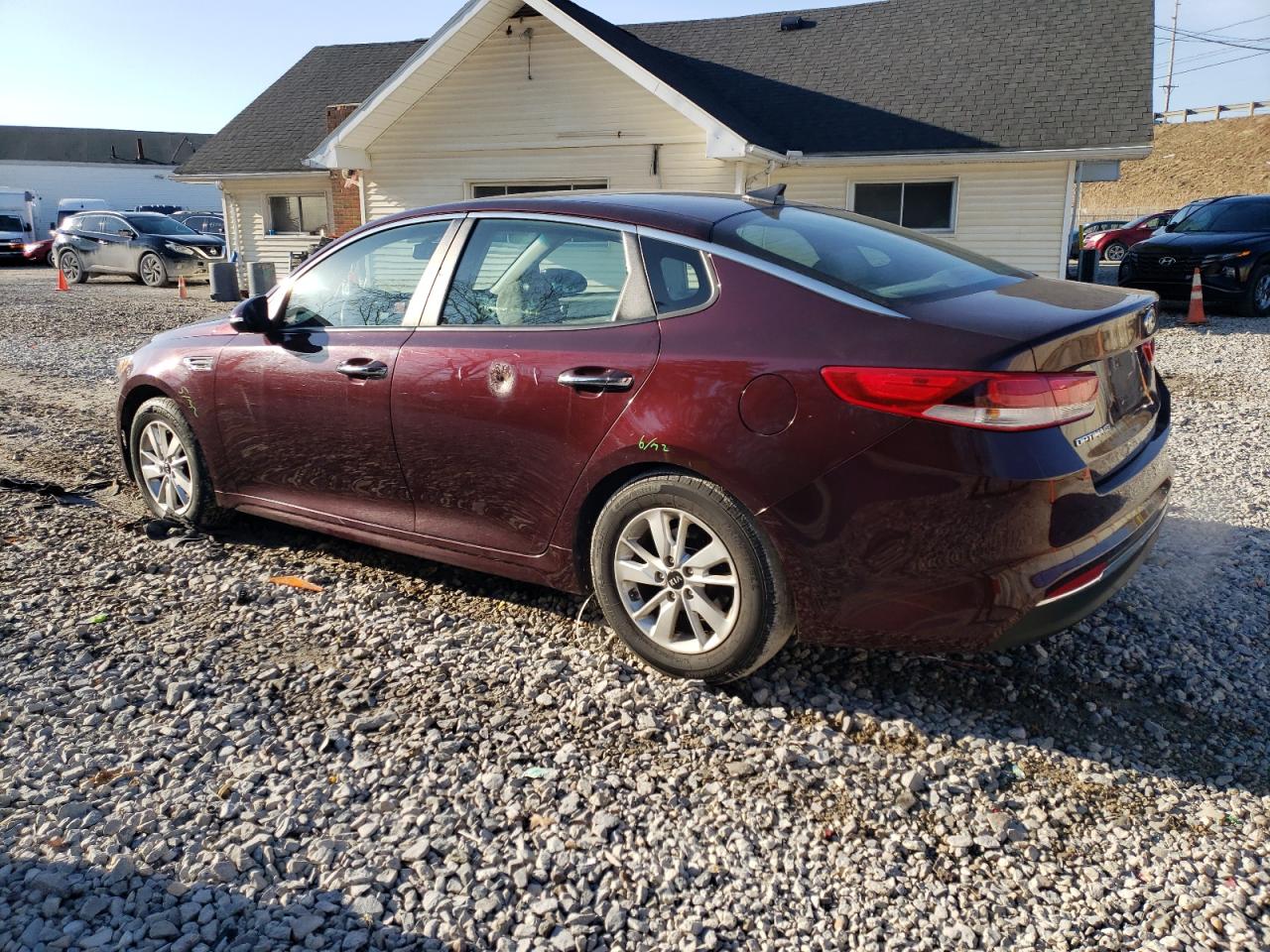 2016 Kia Optima - Image 2