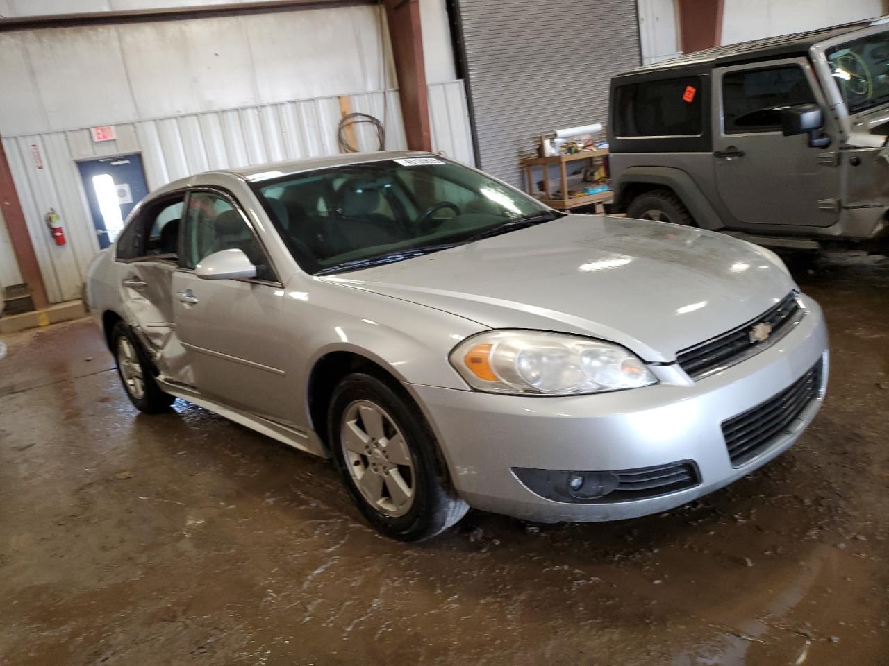 2011 Chevrolet Impala - Image 4