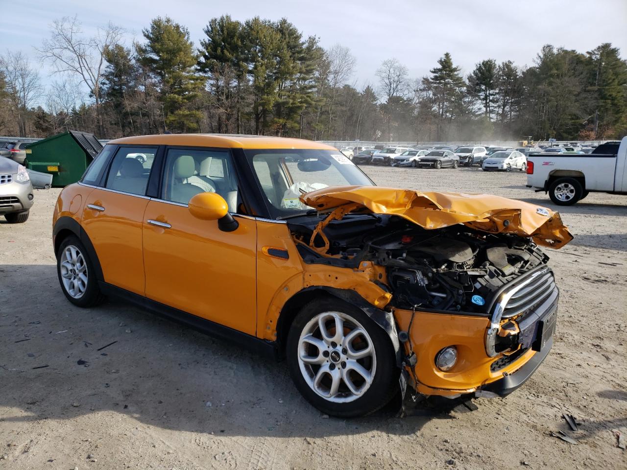 2016 MINI Cooper - Image 4