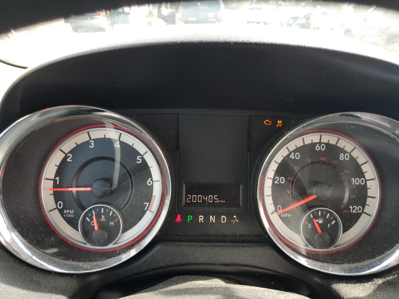 2013 Dodge Caravan - Image 9