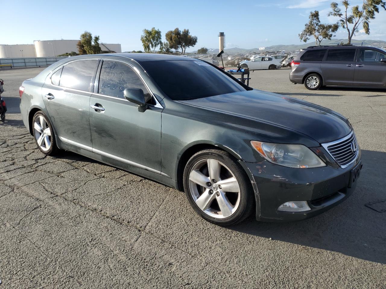 2008 Lexus LS - Image 4