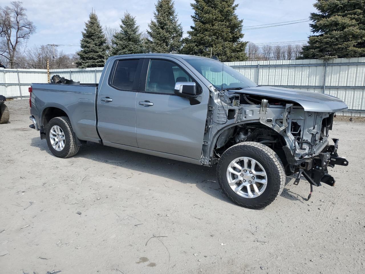2023 Chevrolet Silverado - Image 4