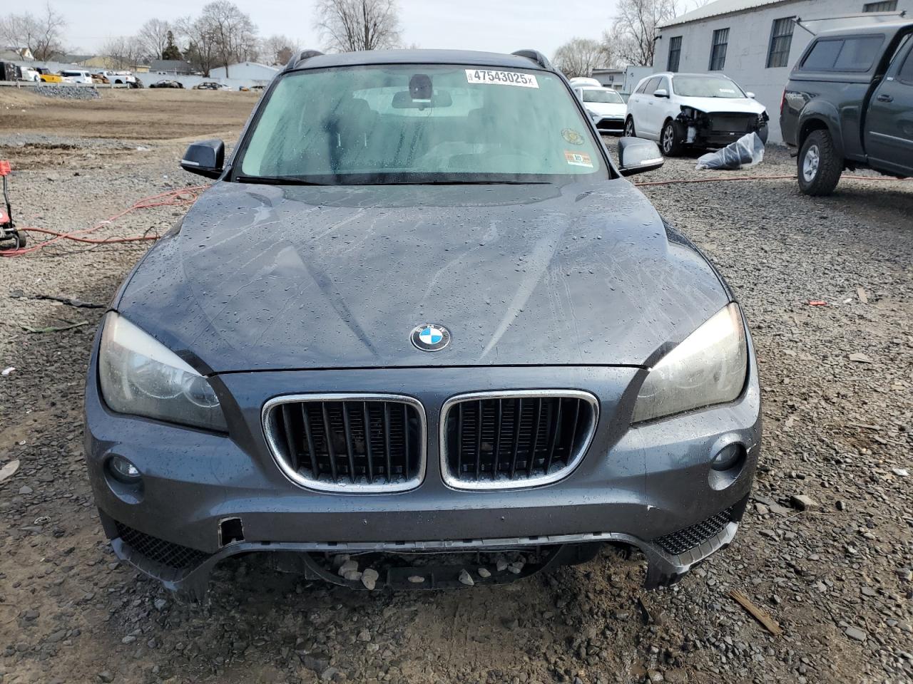 2015 BMW X1 - Image 5