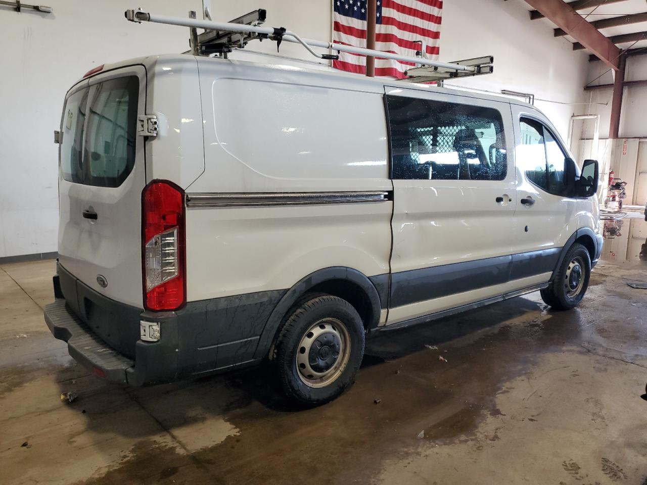 2015 Ford Transit - Image 3