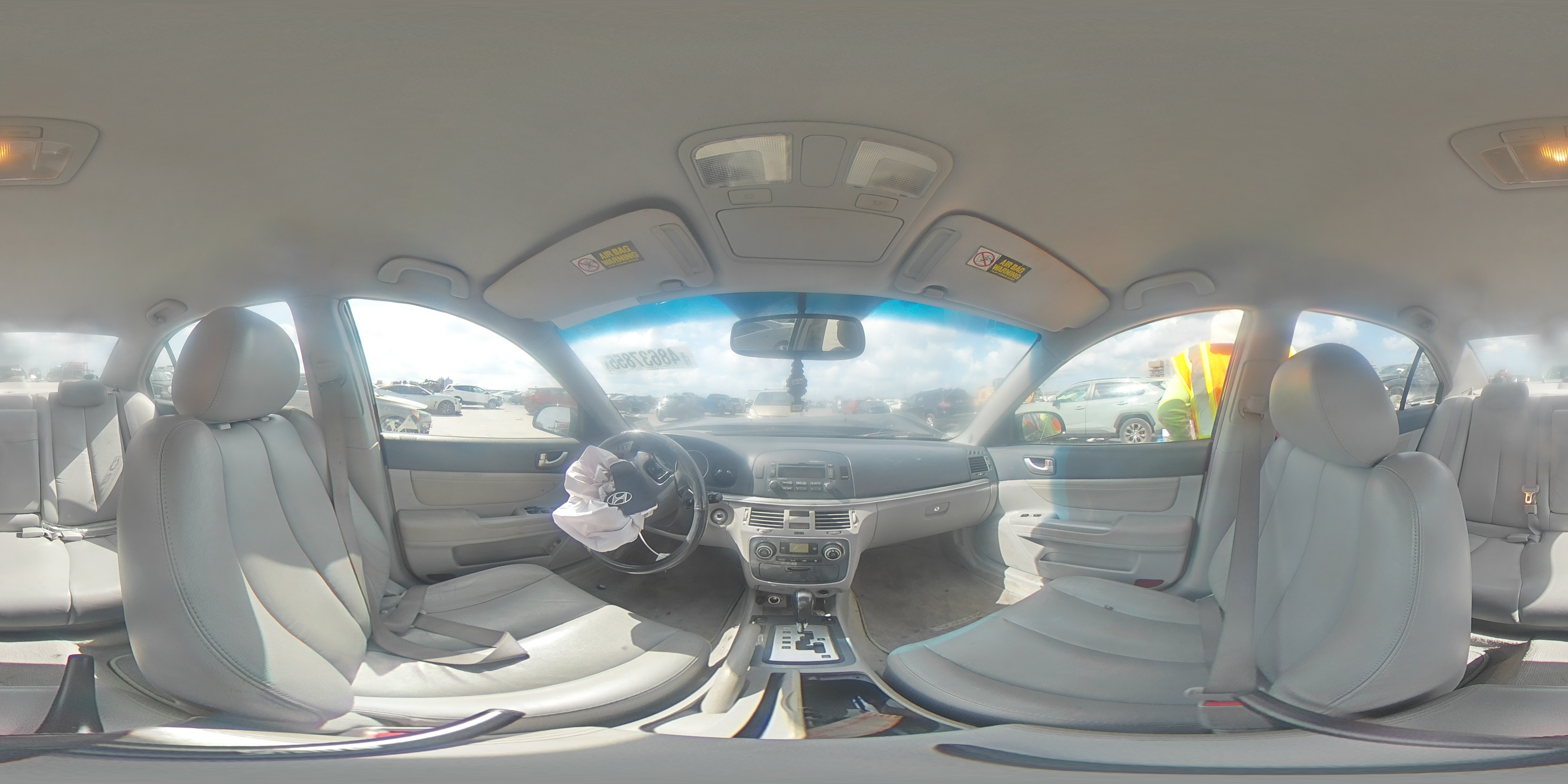 2007 Hyundai Sonata - Image 13