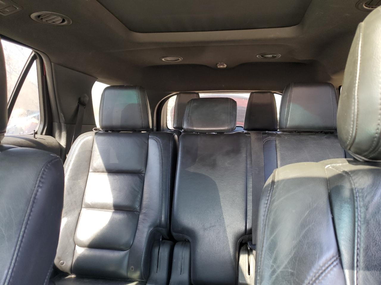 2012 Ford Explorer - Image 10