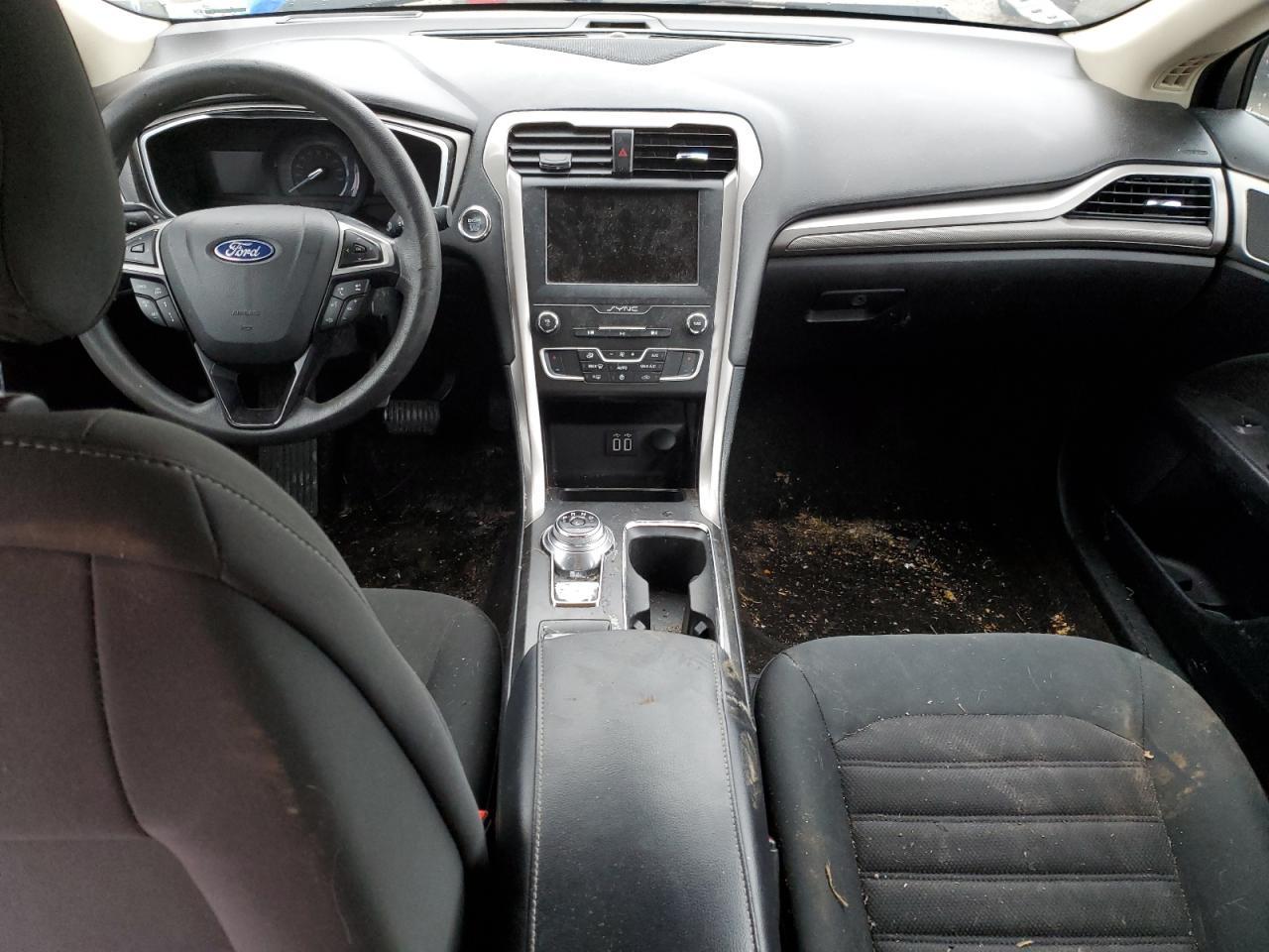 2019 Ford Fusion - Image 8