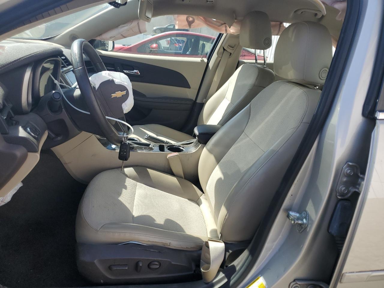 2016 Chevrolet Malibu - Image 7