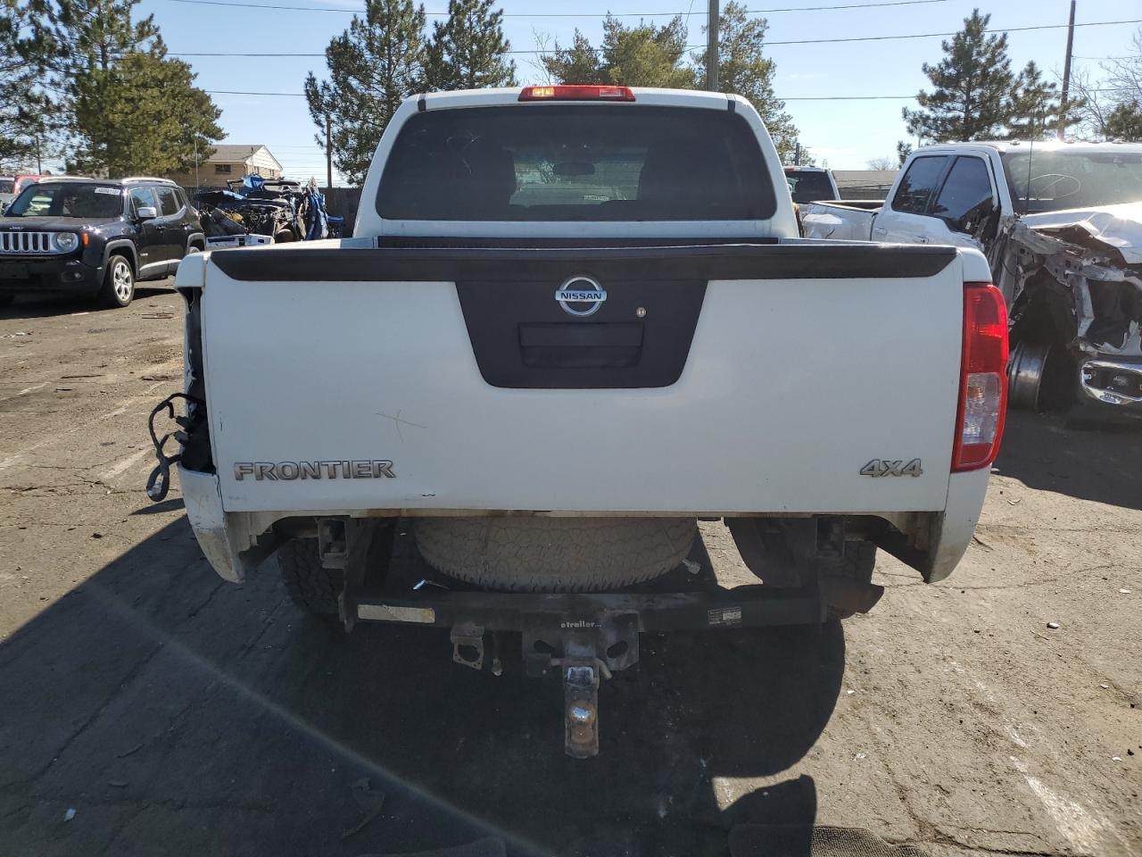 2014 Nissan Navara (Frontier) - Image 6