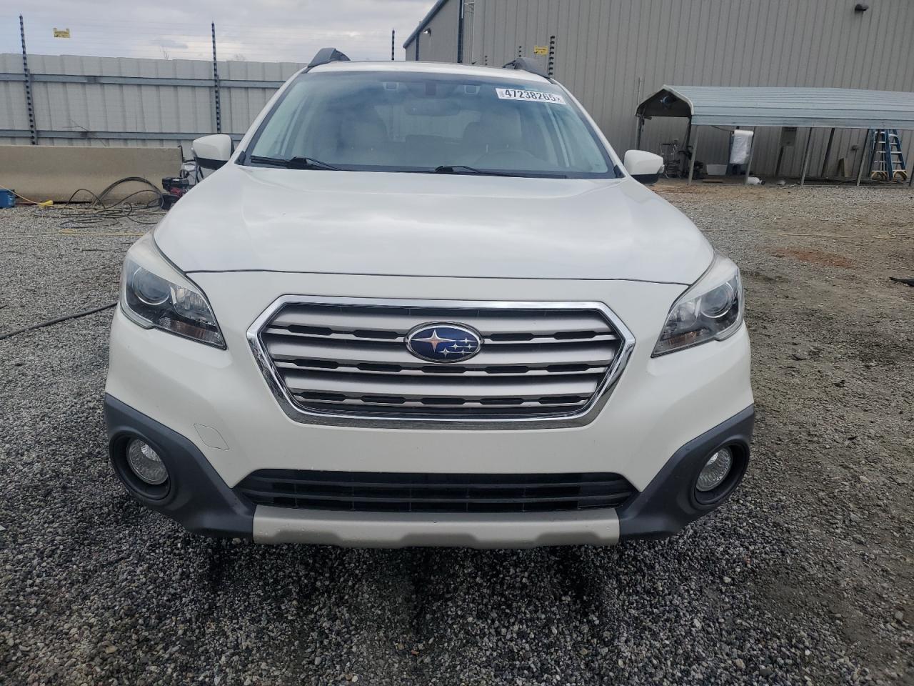 2017 Subaru Outback - Image 5