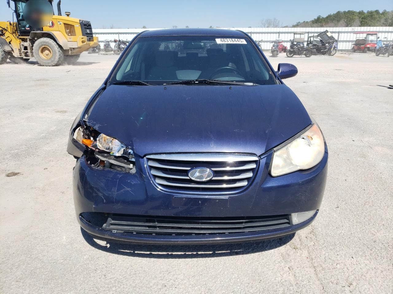 2010 Hyundai Elantra - Image 5
