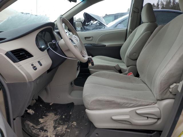 2011 TOYOTA SIENNA 