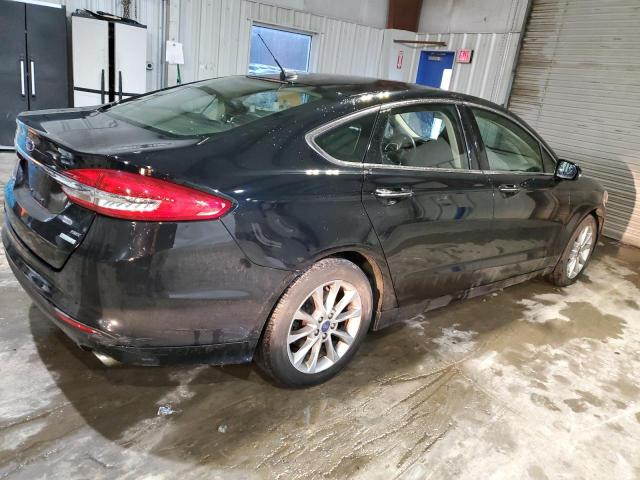  FORD FUSION 2017 Czarny