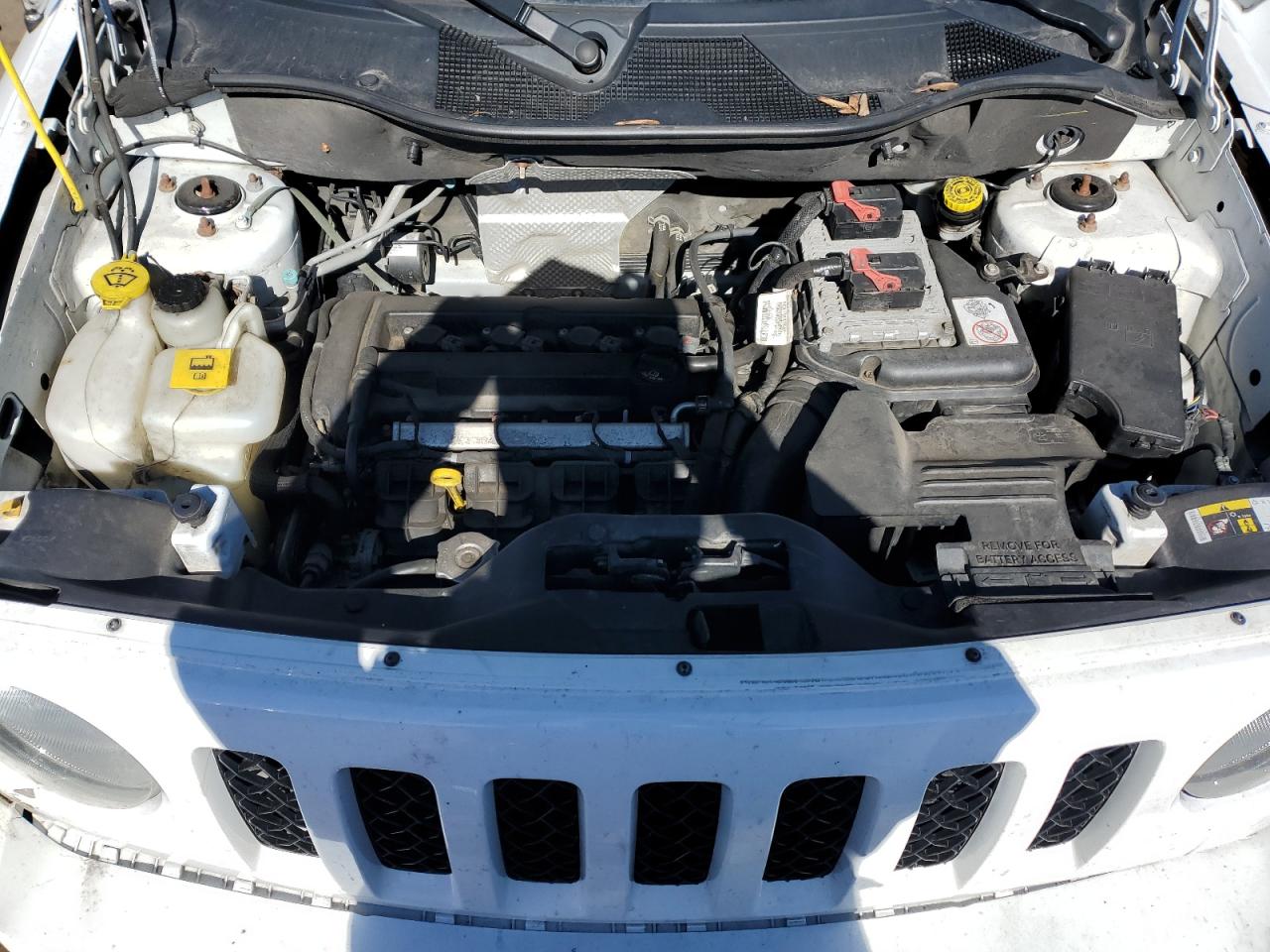2016 Jeep Liberty (Patriot) - Image 12