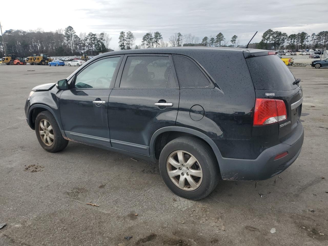 2013 Kia Sorento - Image 2