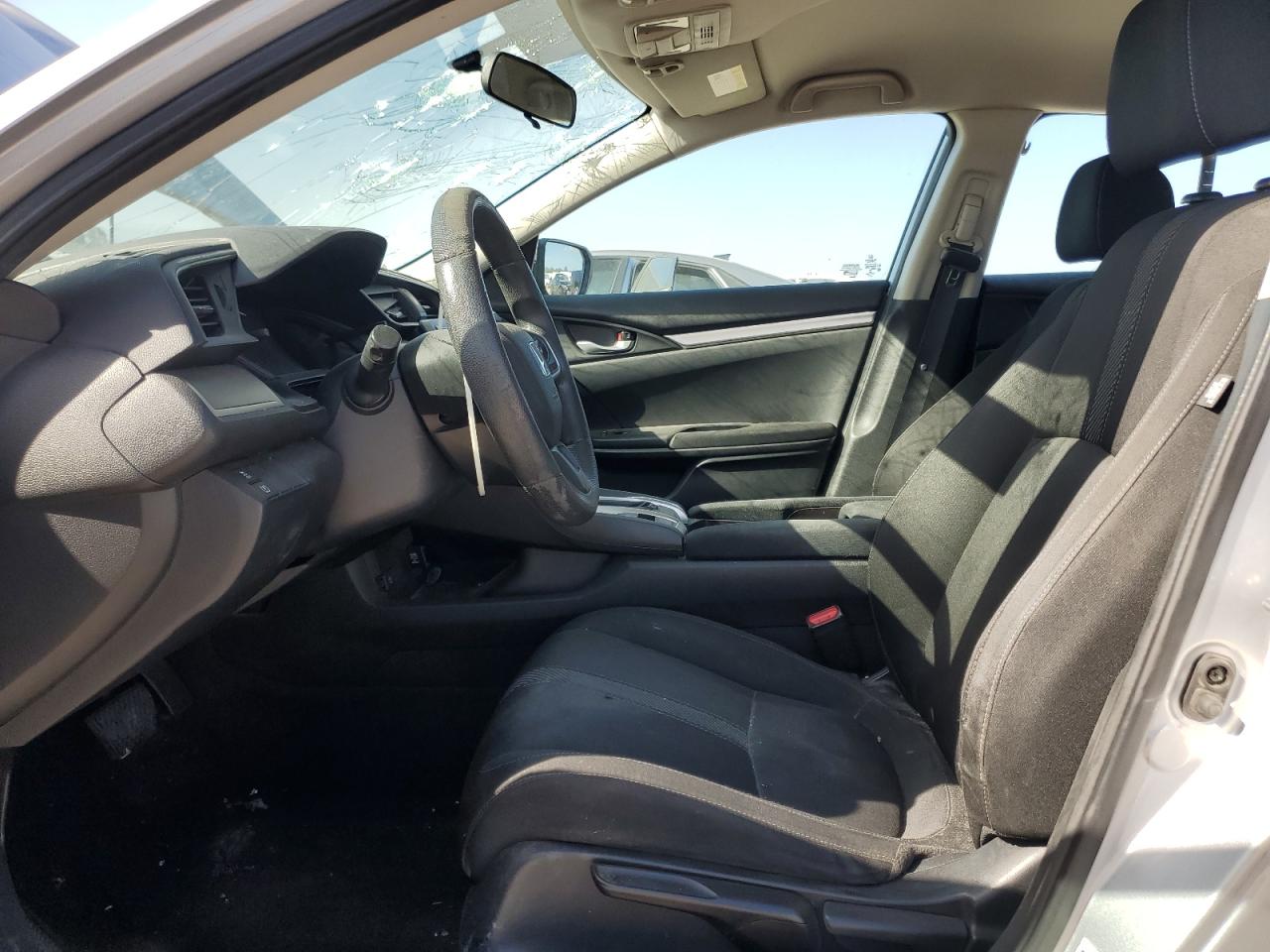 2018 Honda Civic Lx VIN: 2HGFC2F52JH519629 Lot: 70106125