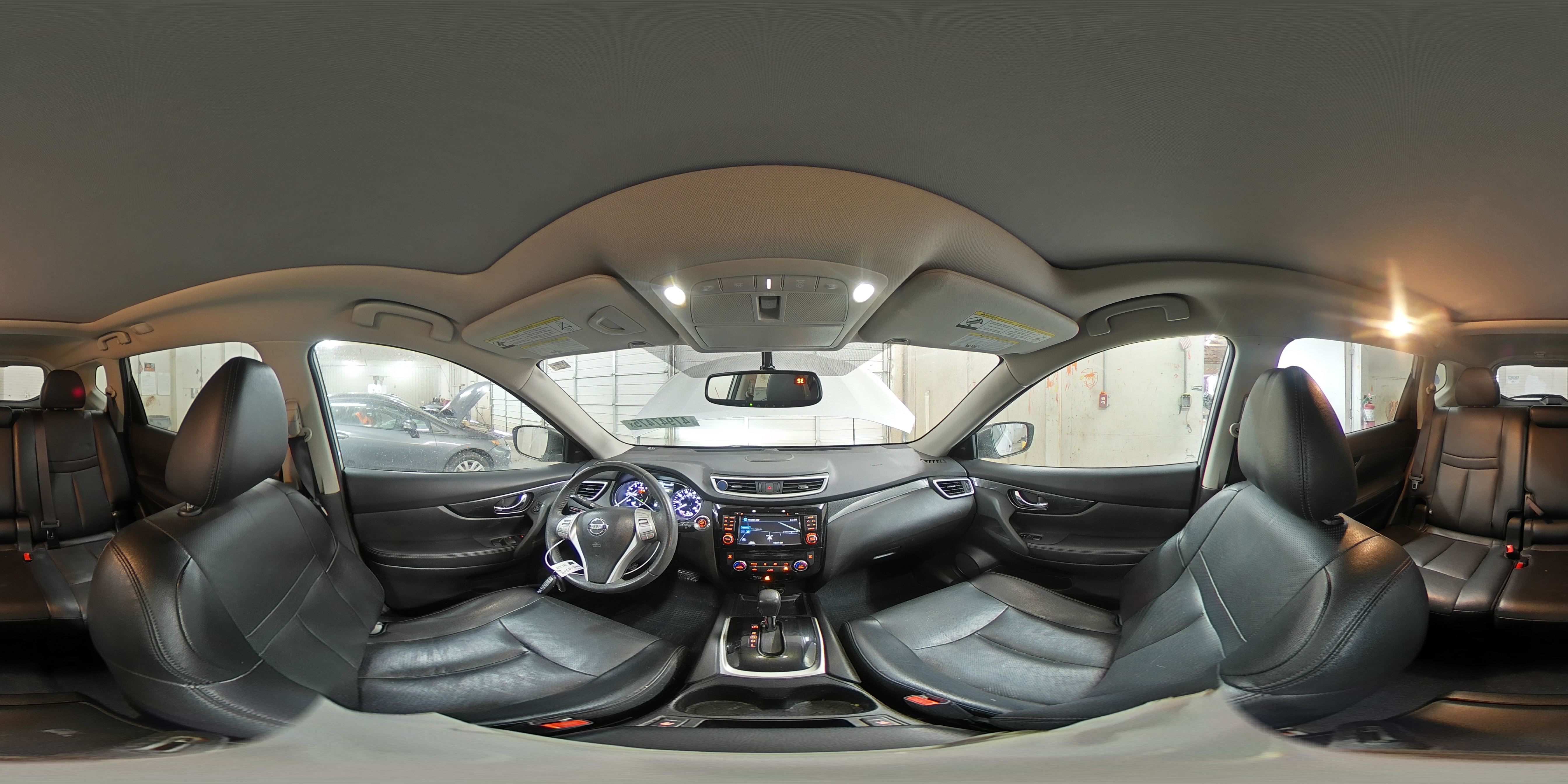 2015 Nissan Rogue - Image 15