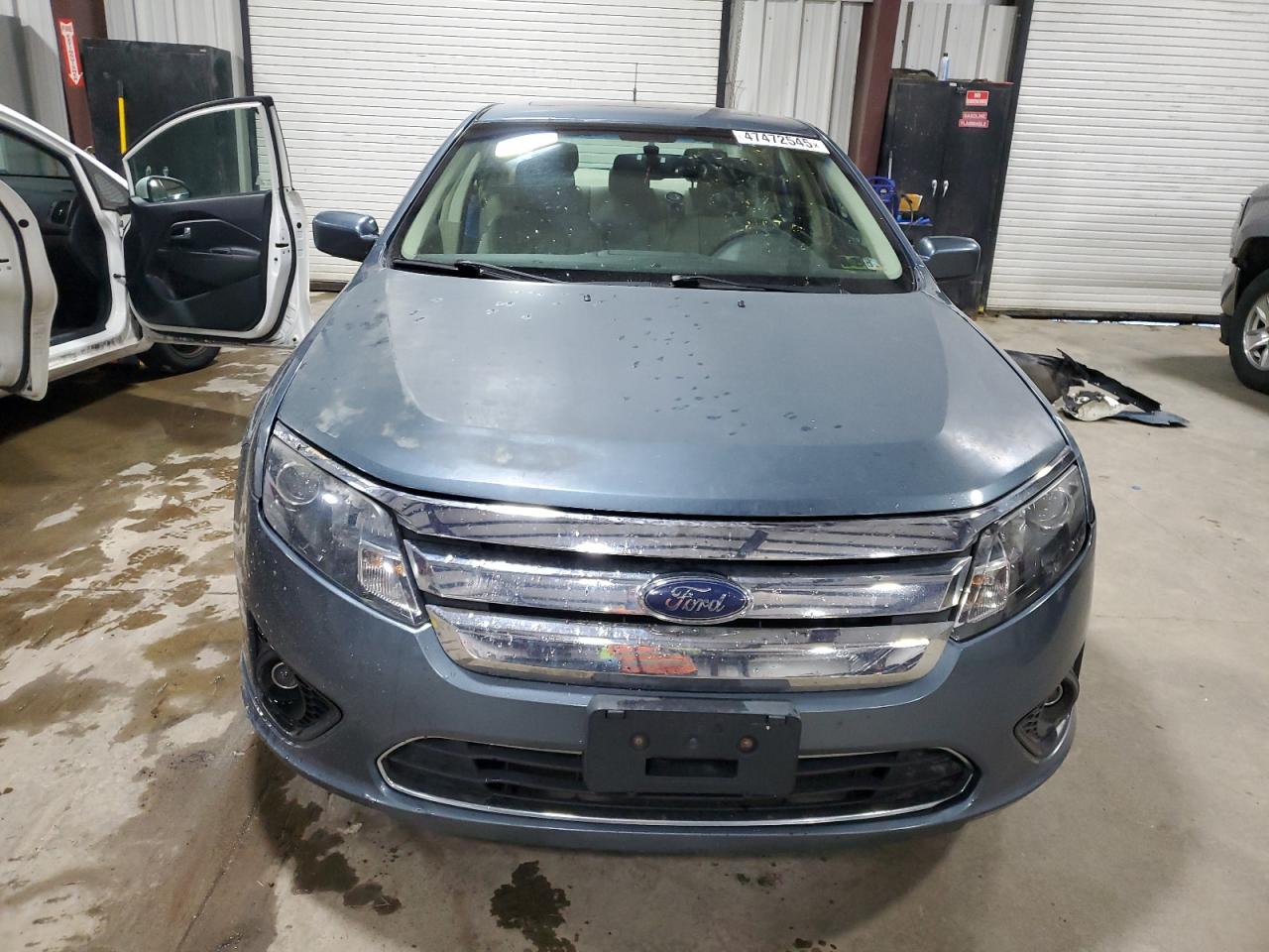 2011 Ford Fusion - Image 5