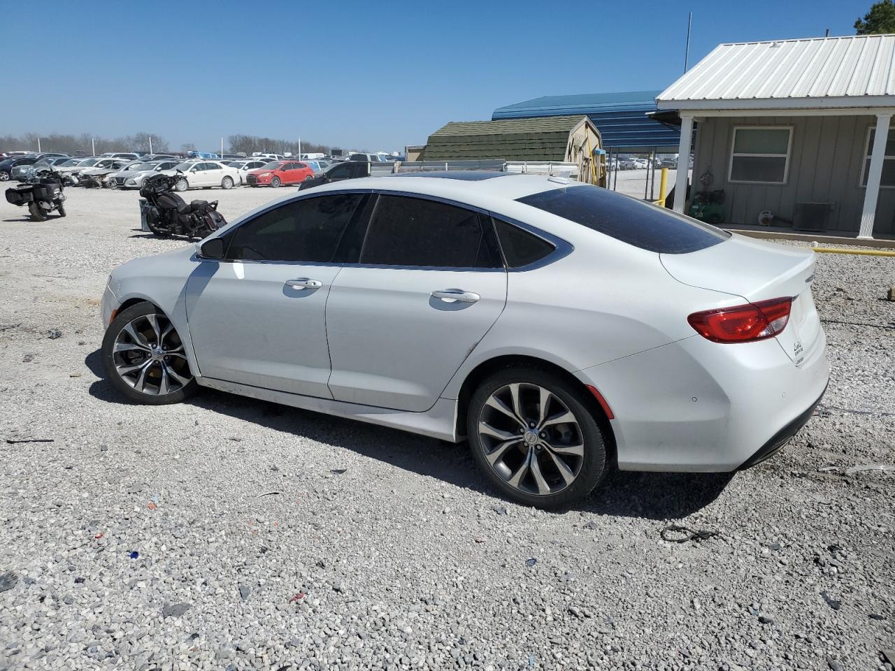 2015 Chrysler 200 - Image 2