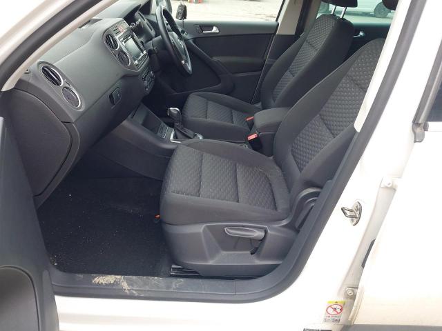 2011 VOLKSWAGEN TIGUAN MAT