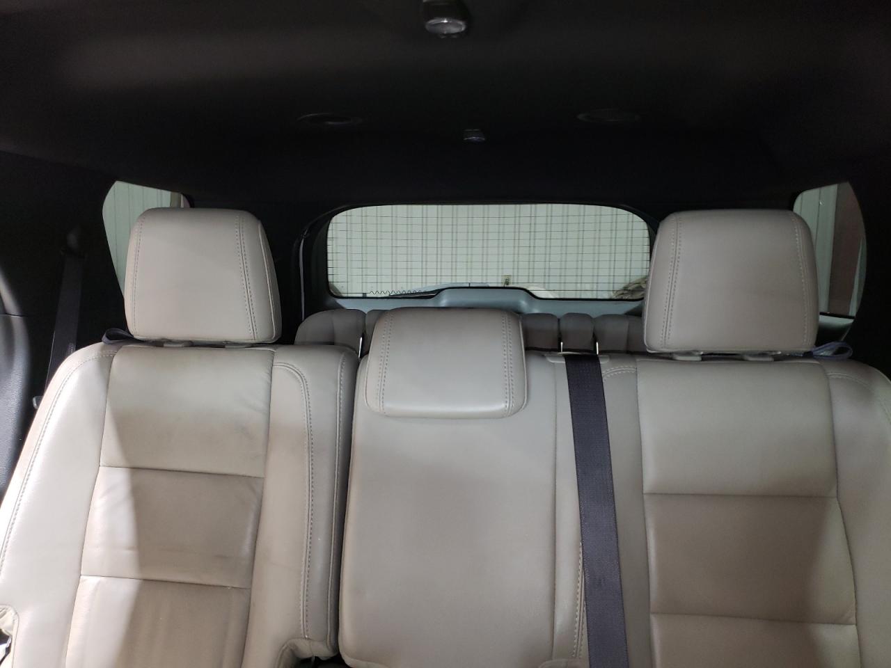 2014 Ford Explorer - Image 10