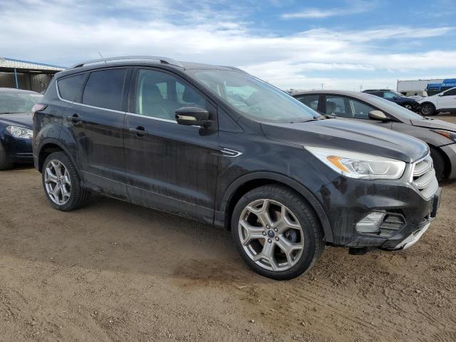  FORD ESCAPE 2017 Черный