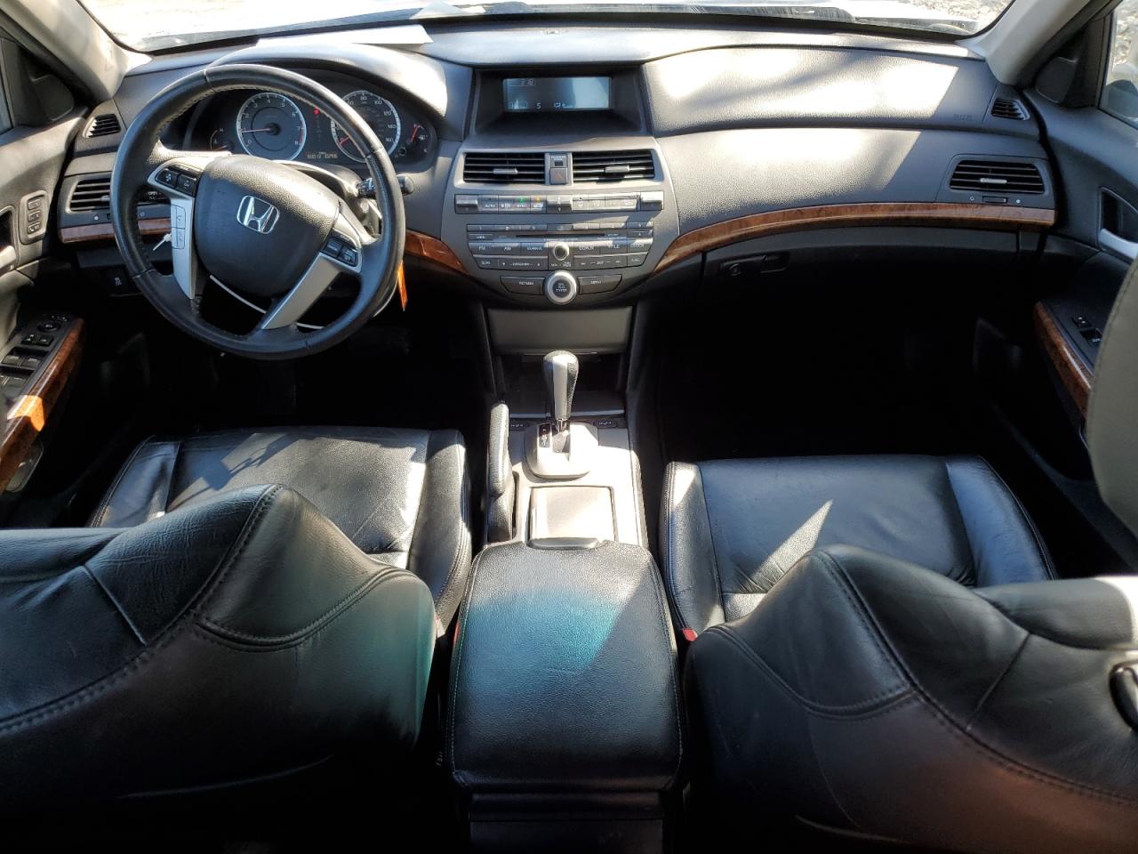 2012 Honda Accord - Image 8
