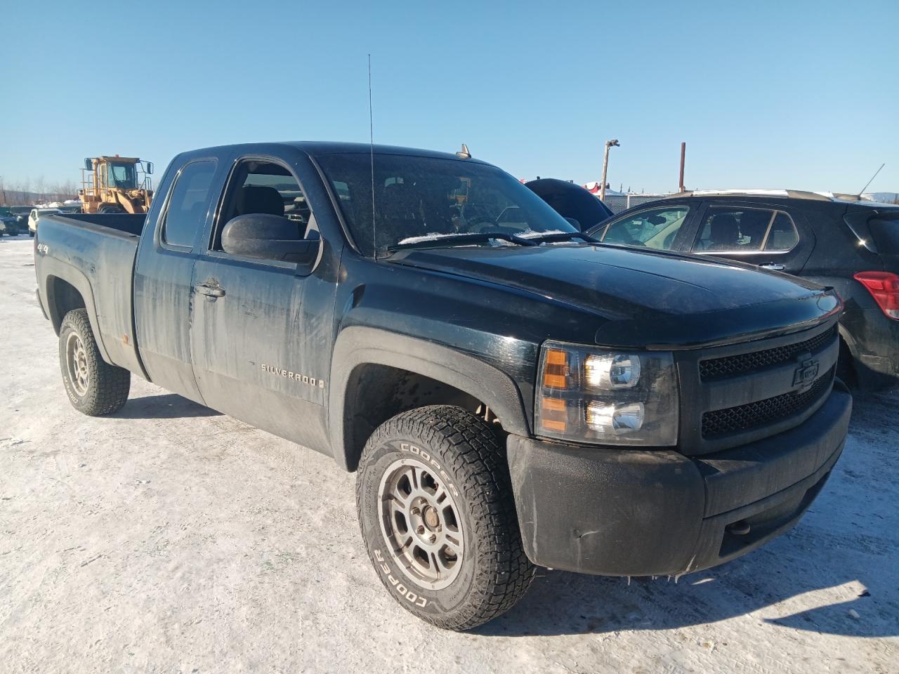 2007 Chevrolet Silverado - Image 4