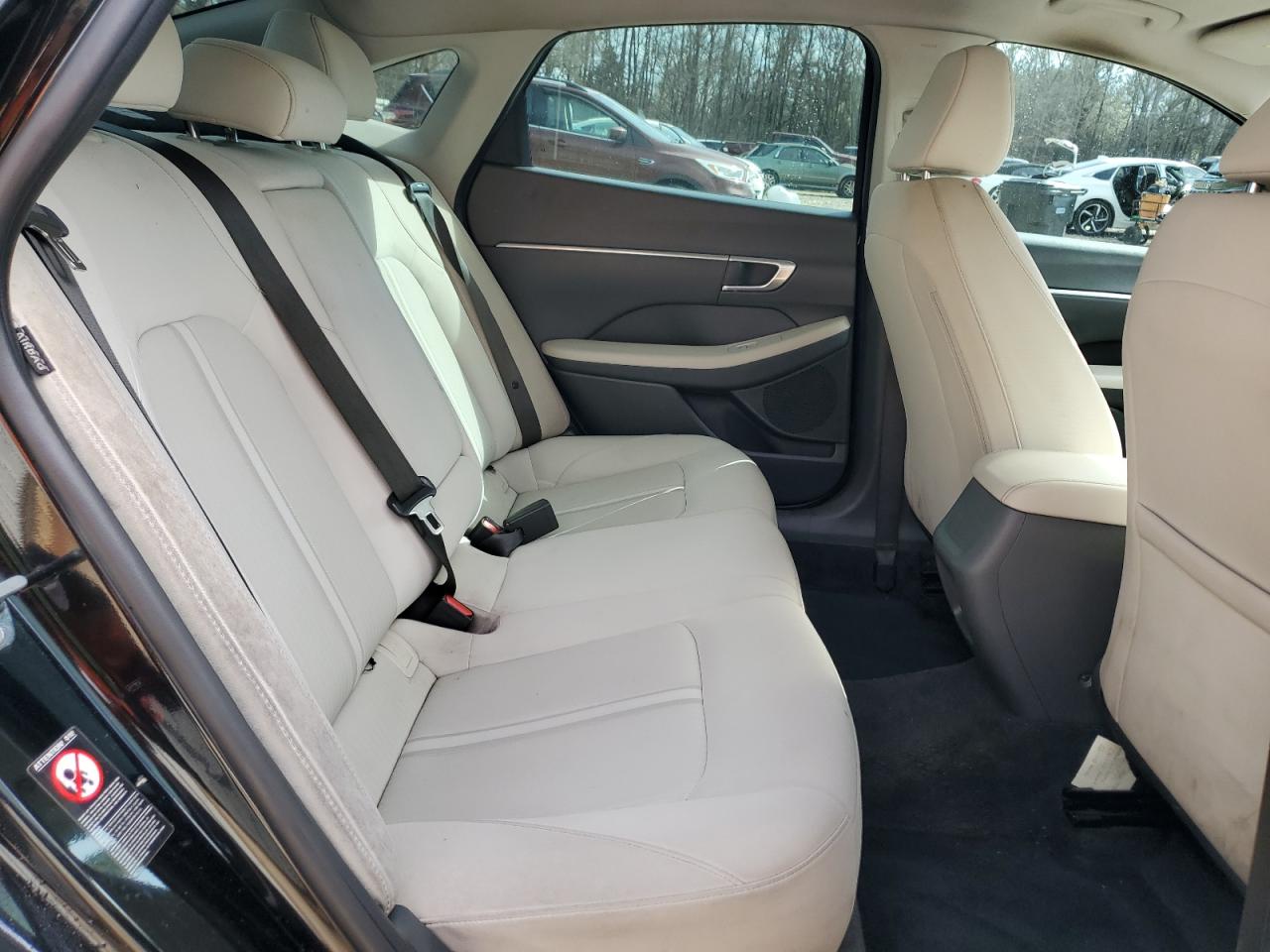 2022 Hyundai Sonata - Image 10