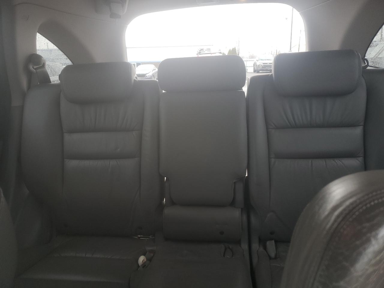 2007 Honda CR-V - Image 10