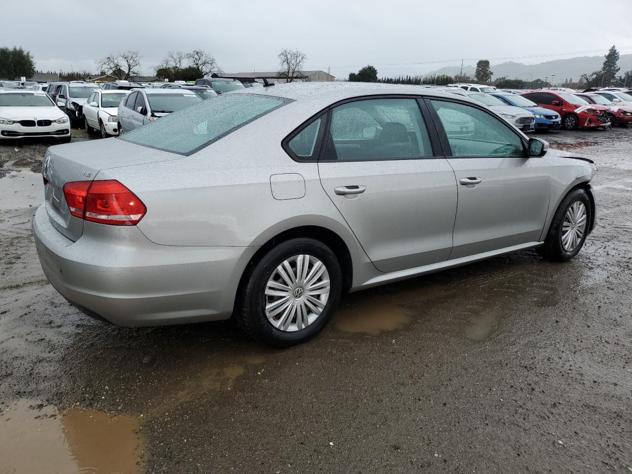 2014 Volkswagen Passat - Image 3