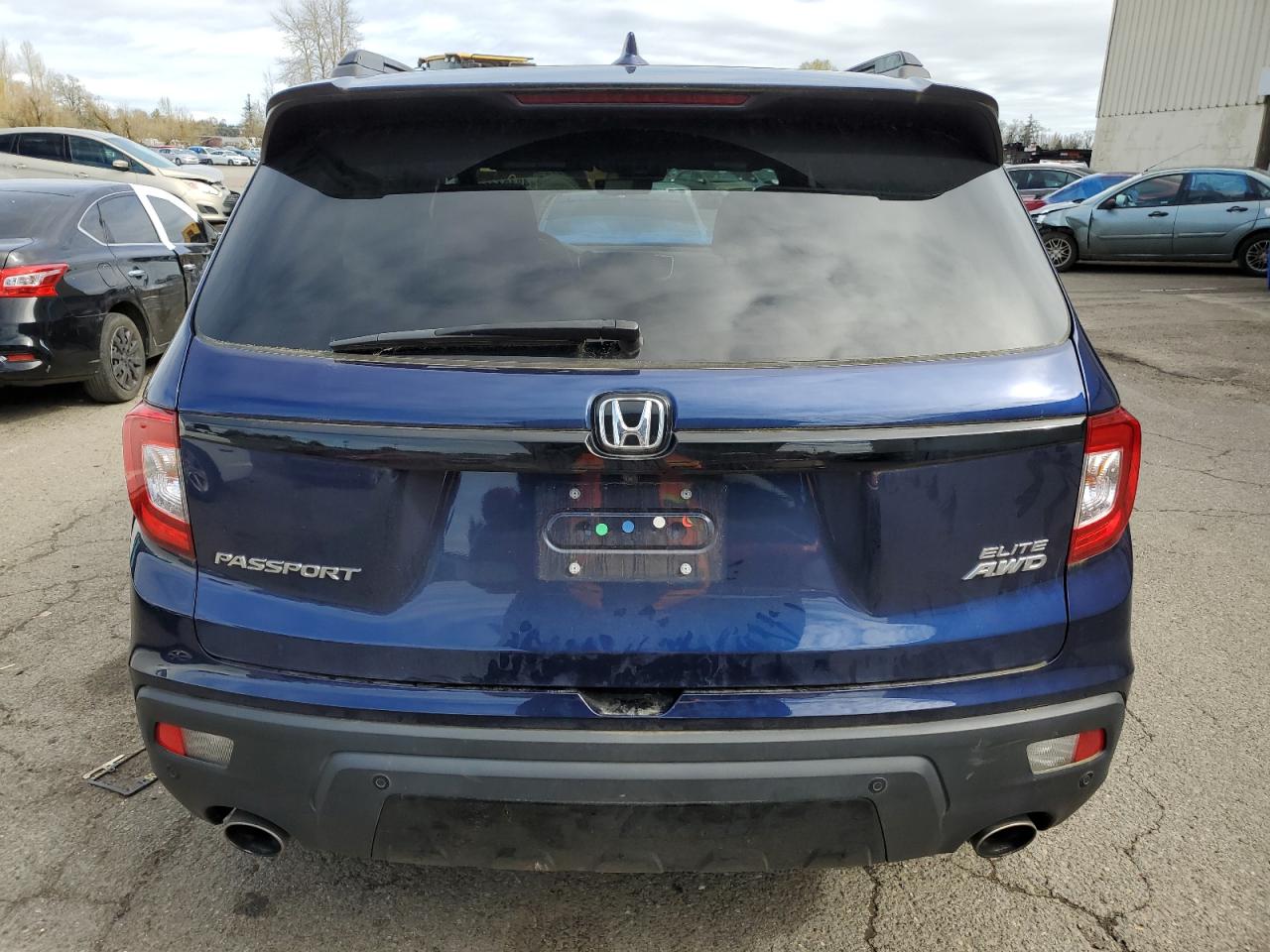 2021 Honda Passport Elite VIN: 5FNYF8H08MB024123 Lot: 48194105
