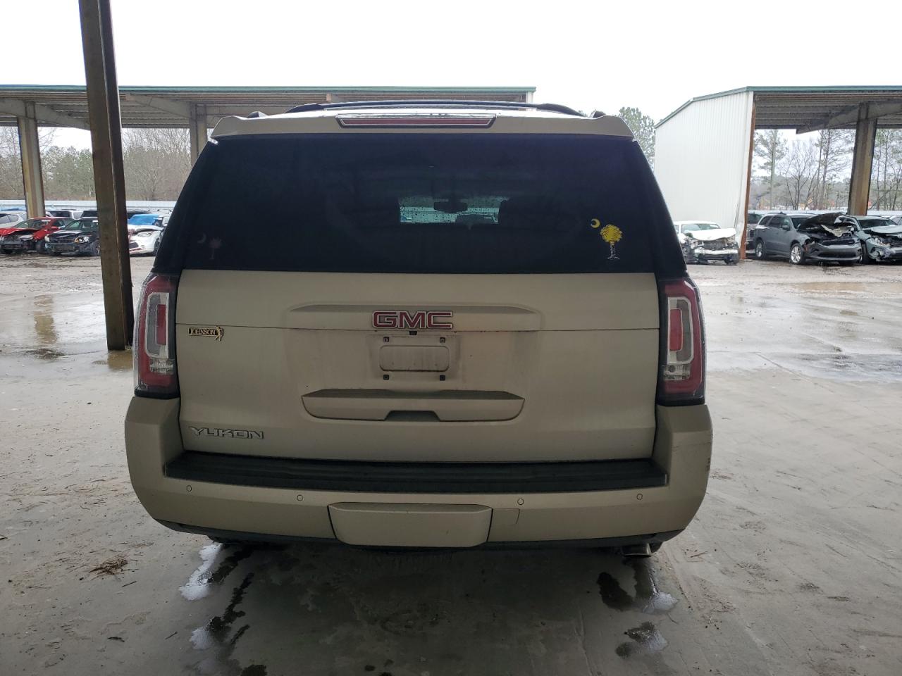 2015 GMC Yukon - Image 6