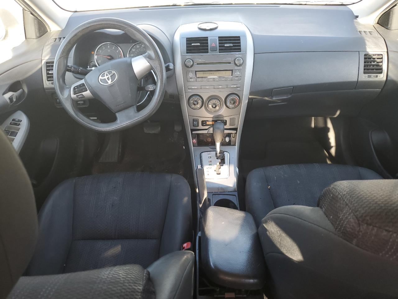 2011 Toyota Corolla - Image 9