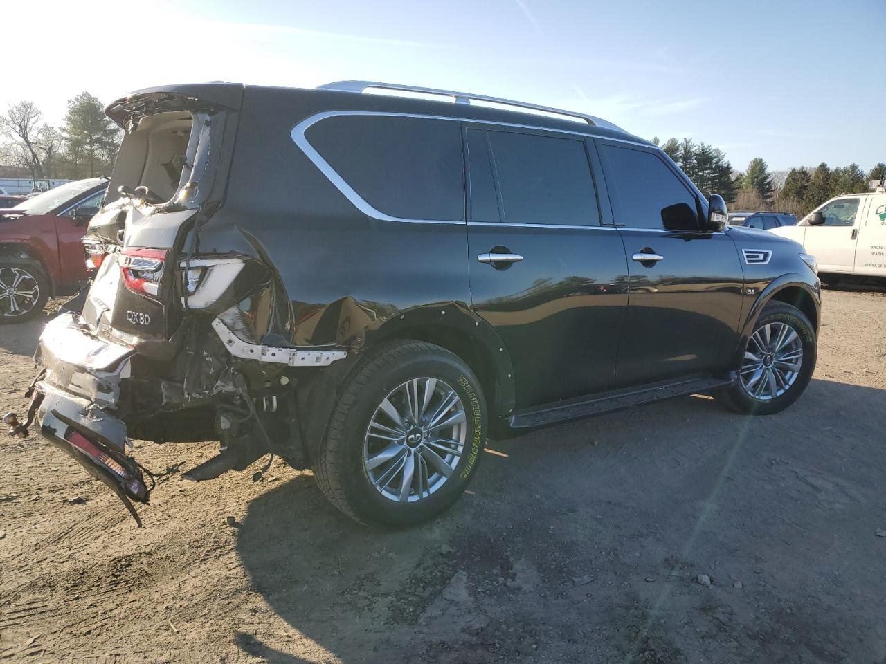 2020 Infiniti QX80 - Image 3