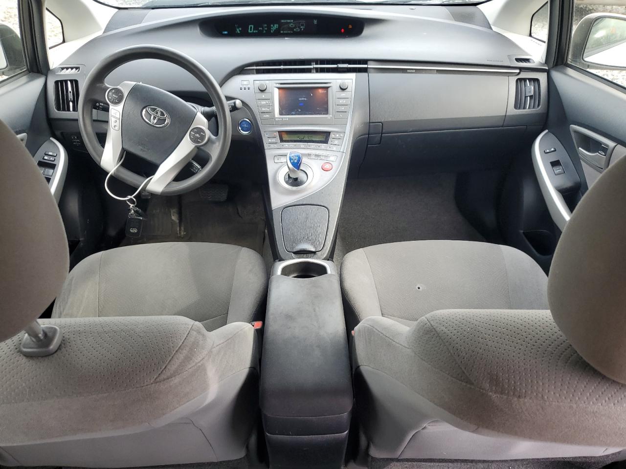 2014 Toyota Prius - Image 8