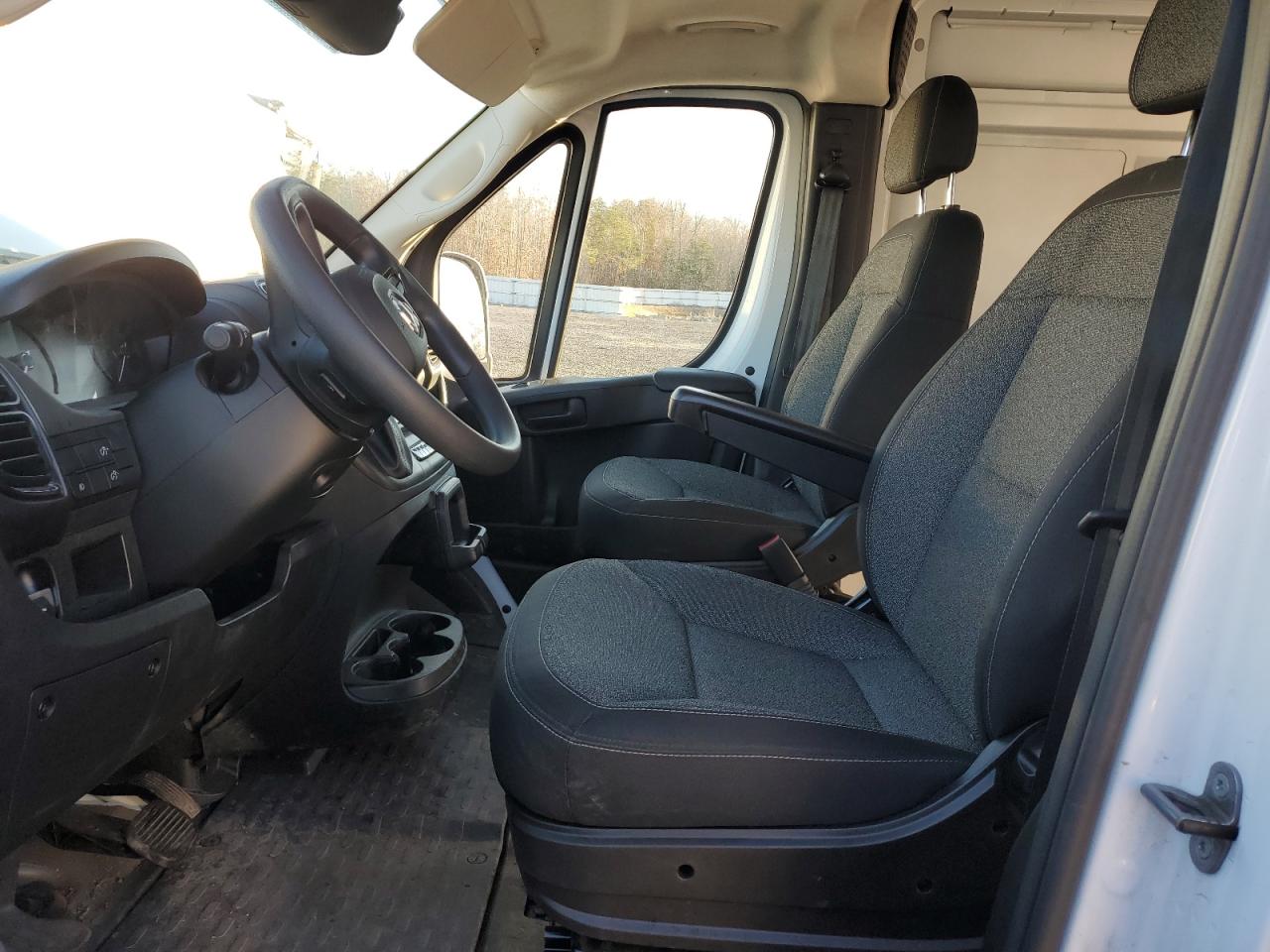 2025 Ram Promaster 2500 2500 High VIN: 3C6LRVDGXSE509246 Lot: 49296065
